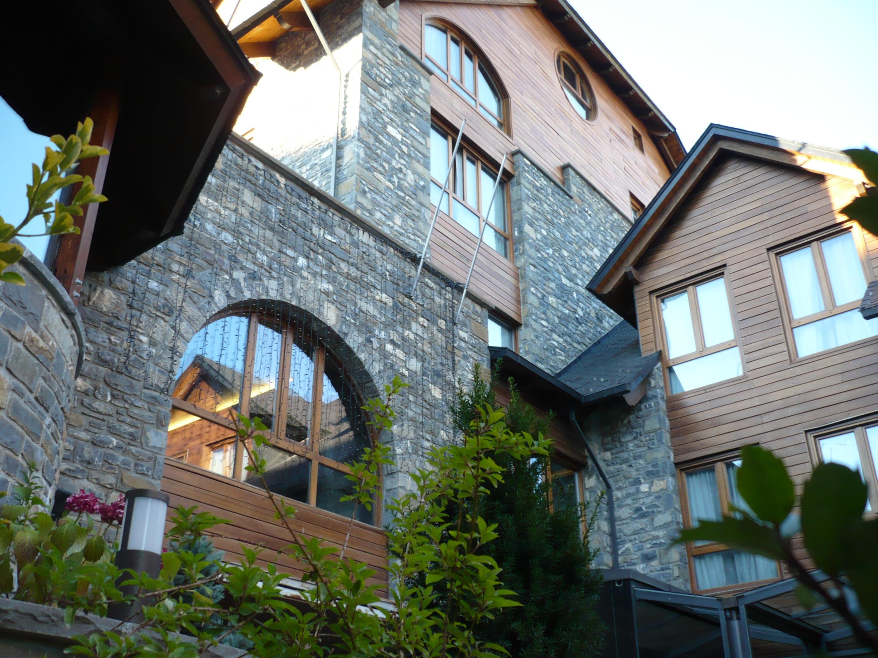 特拉马卡斯蒂拉·德·滕 Abadia Del Pirineo酒店 外观 照片